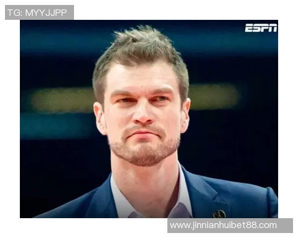 罗威与杨瀚森等中锋一致支持斯普利特担任球队主教练